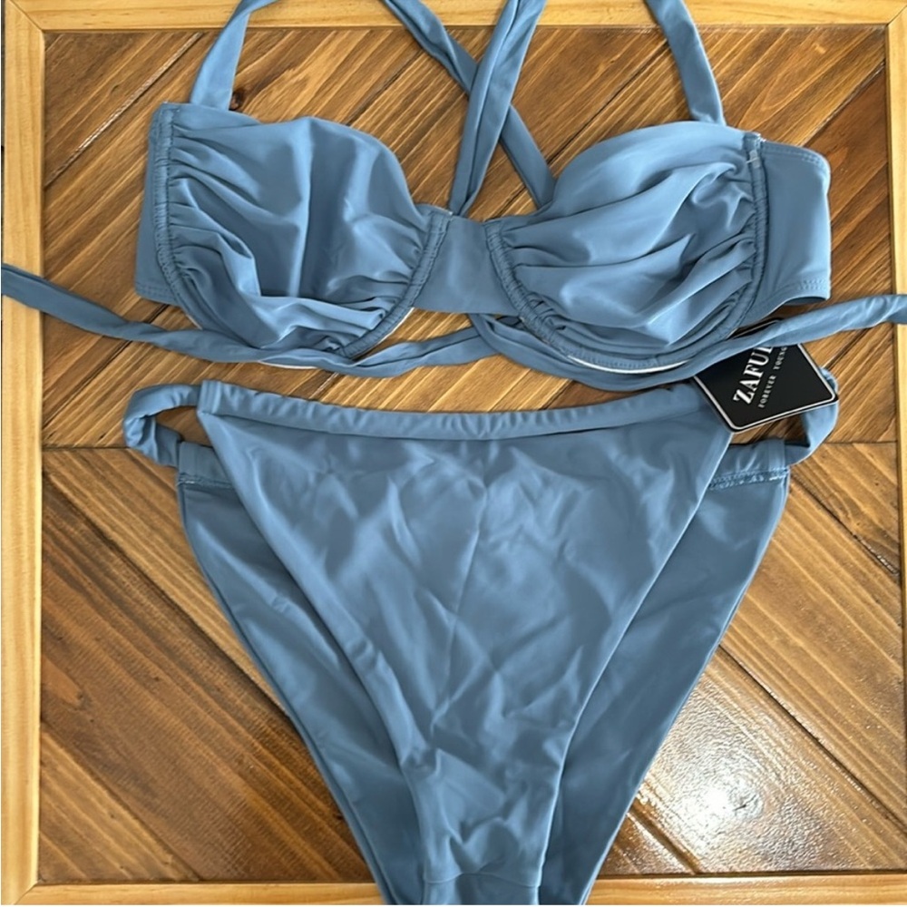 🌻NWT • Zaful • Bikini • - Picture 3 of 3